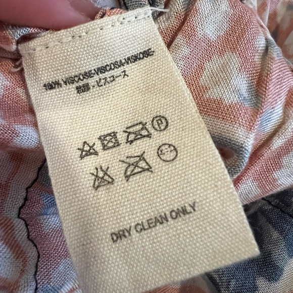 Jen’s Pirate Booty xs shirt - Picture 4 of 9